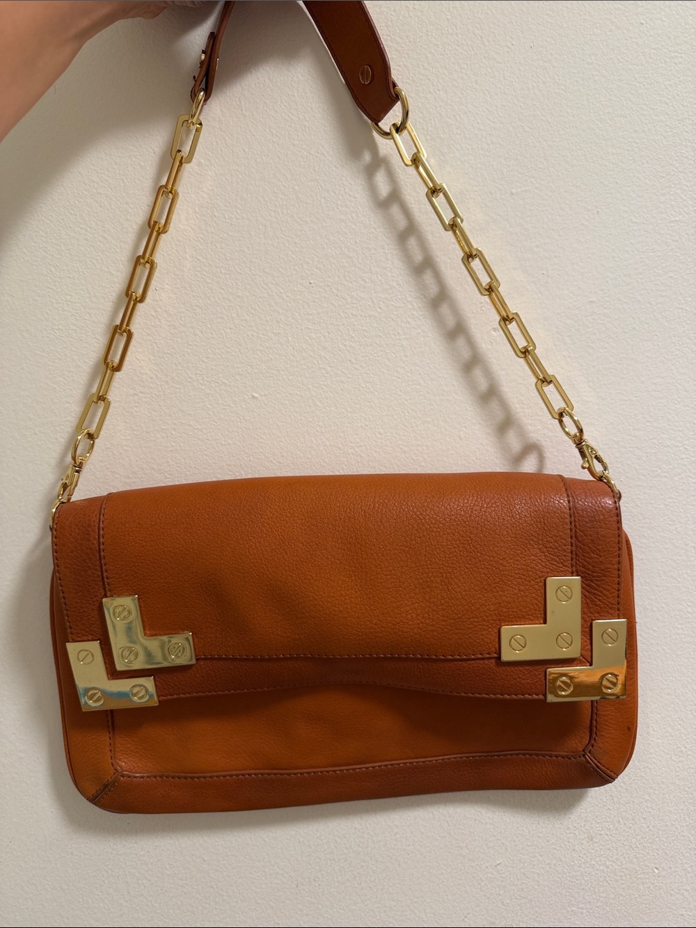 Tory Burch Brown Leather Shoulder Bag with Gold Hardware - Picture 8 of 10